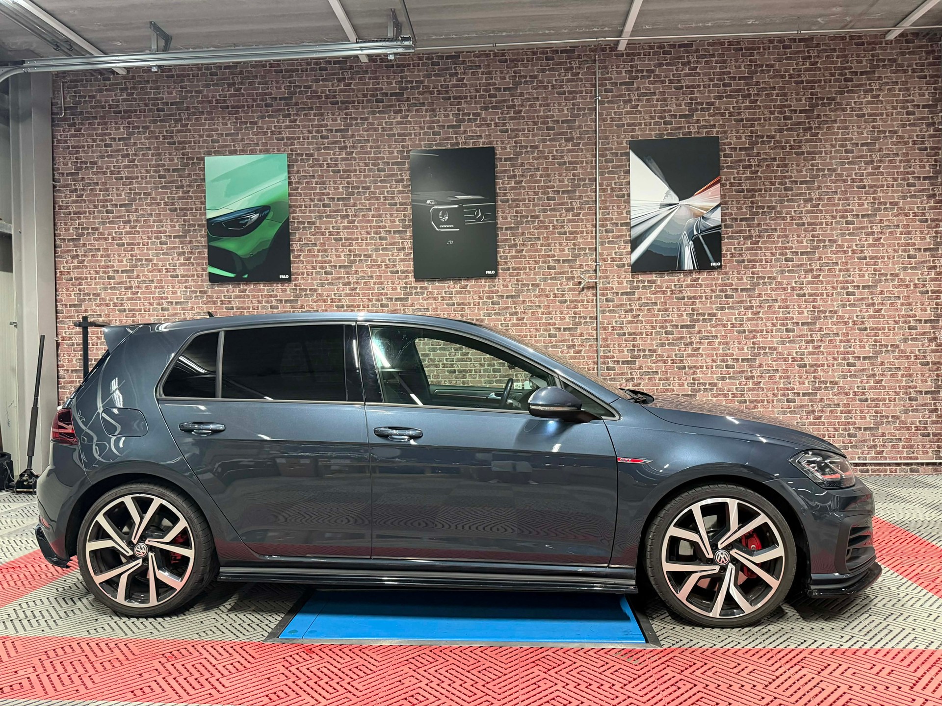 VW Golf 2.0 TSI GTI Performance DSG-image-5