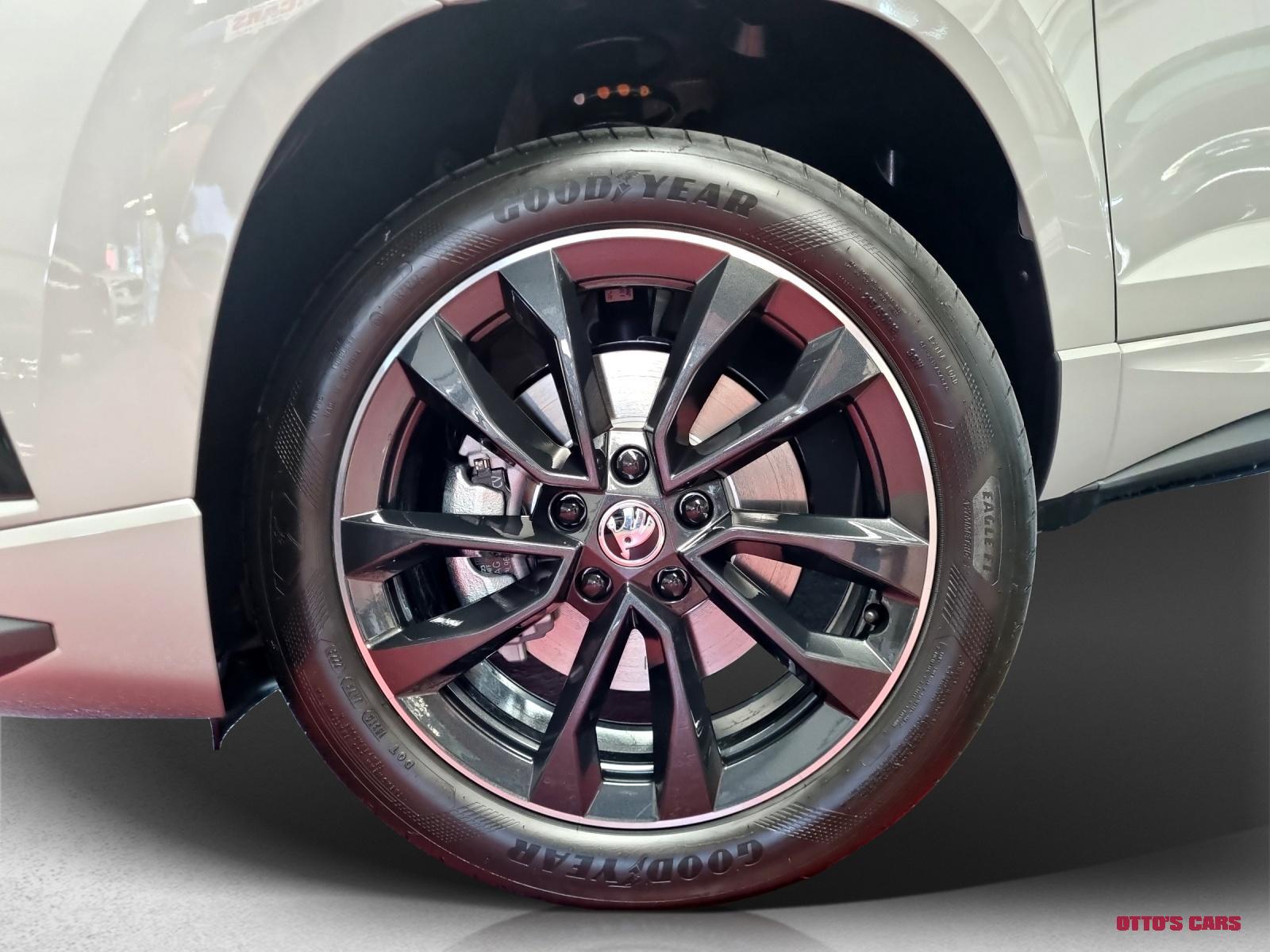 SKODA Karoq 1.5 TSI SportLine DSG *Abstandstempomat*Spurhalte*Totwinkel* 2025-image-11