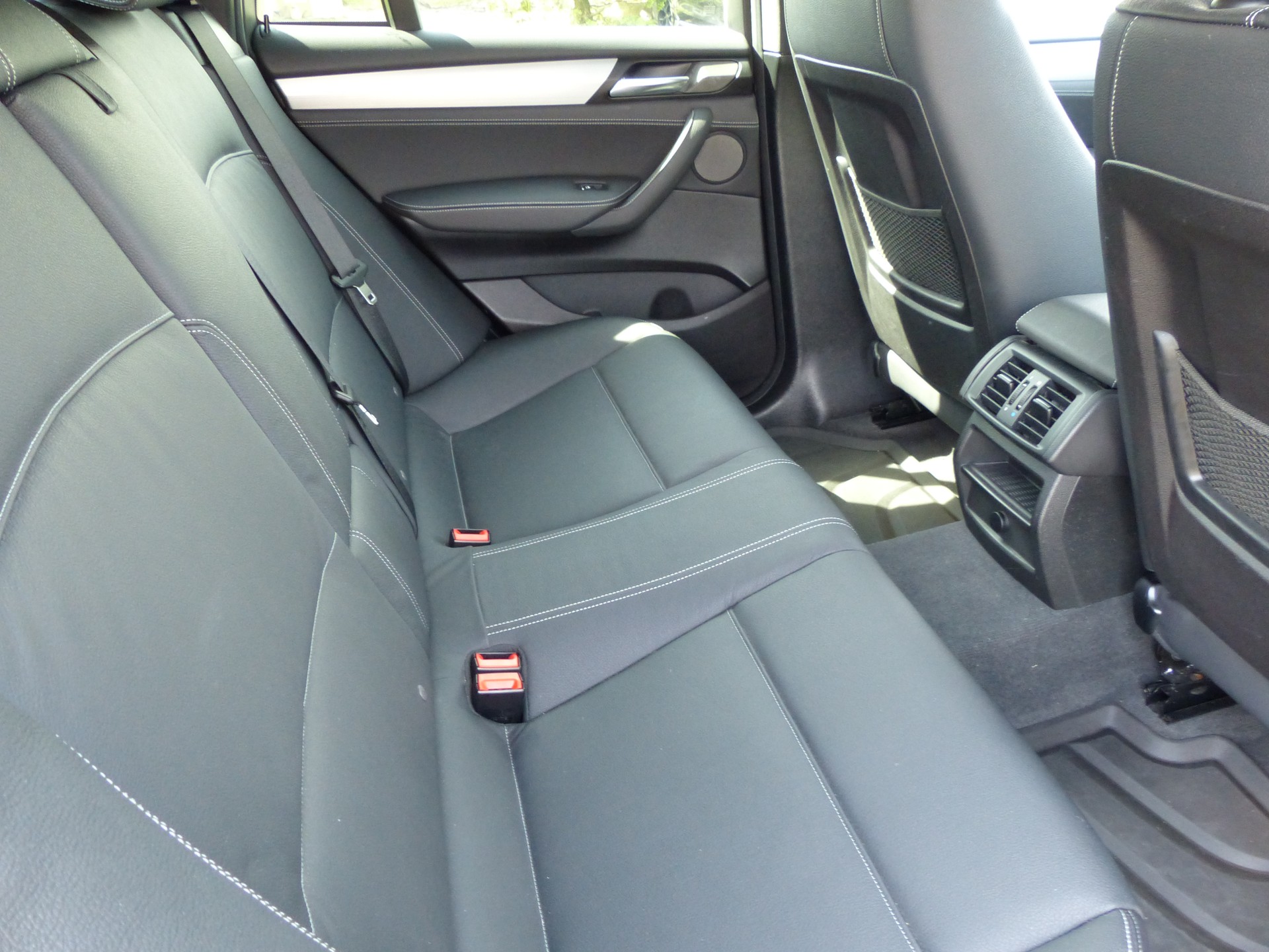 BMW X4 M 40i Steptronic-image-13
