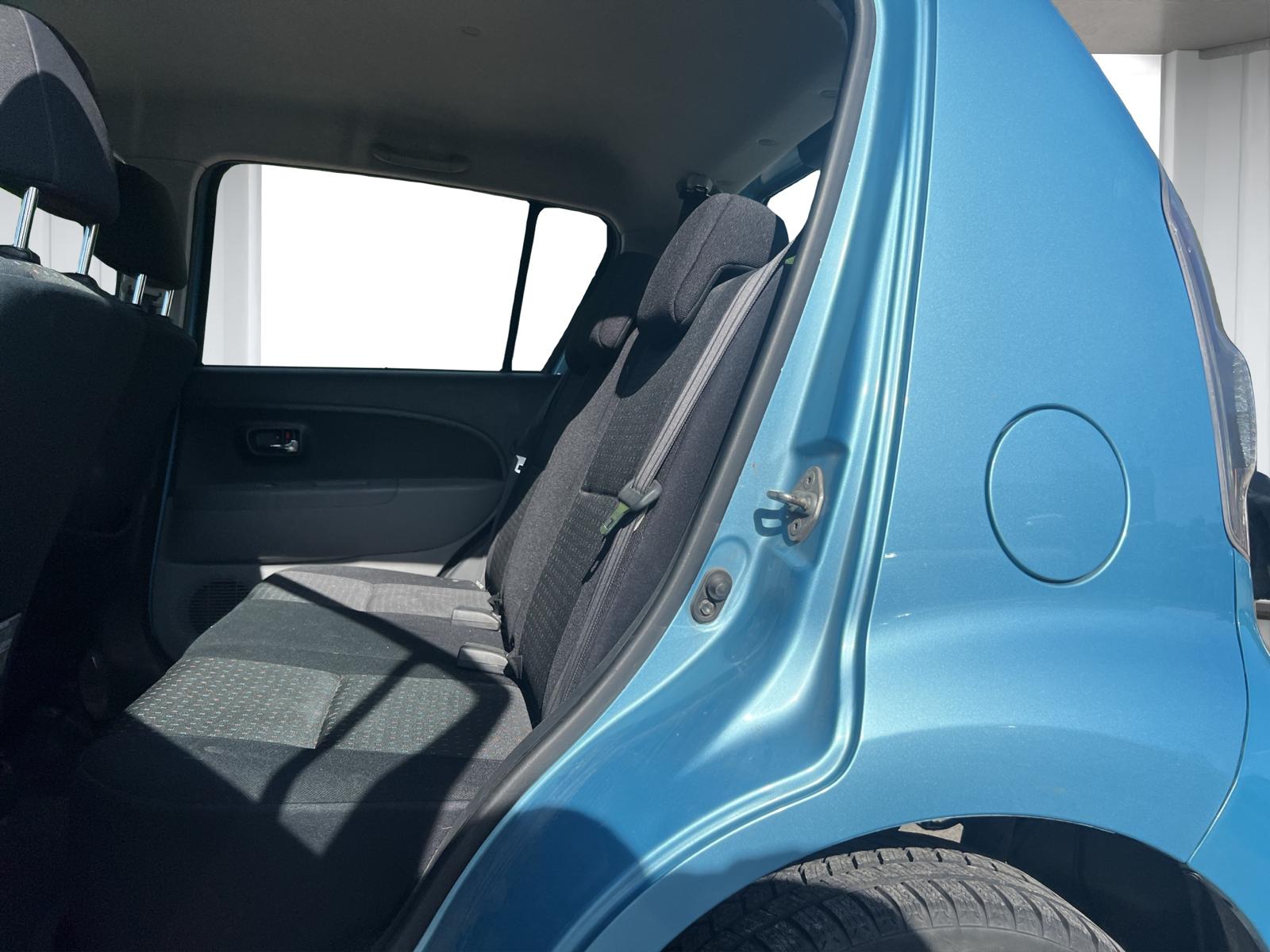DAIHATSU Sirion 1.3 S eco-4WD Automatic-image-8