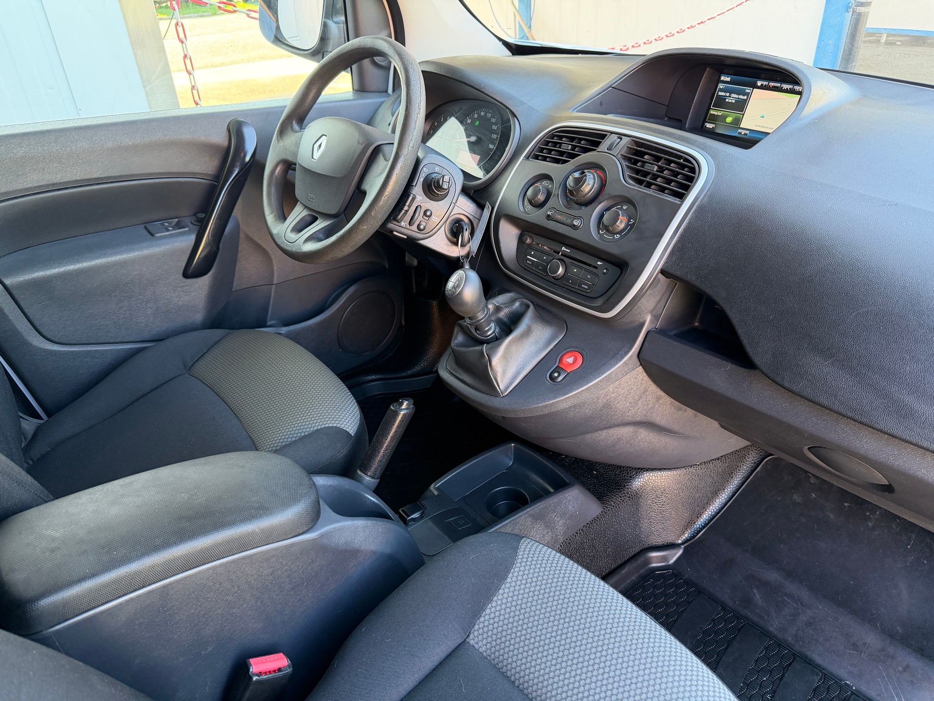 RENAULT Kangoo Medium dCi 95 ENERGY Business-image-11