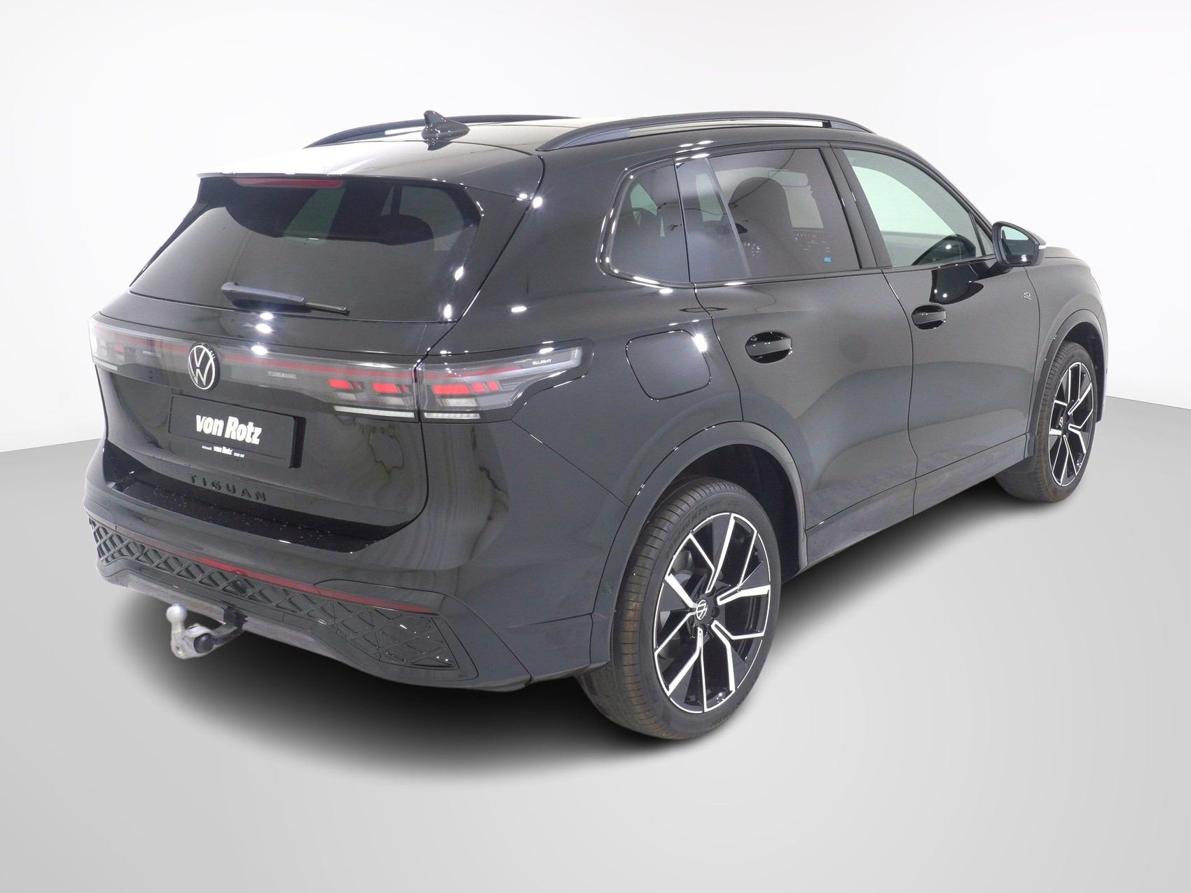 VW Tiguan 2.0 TSI R-Line 4motion-image-4