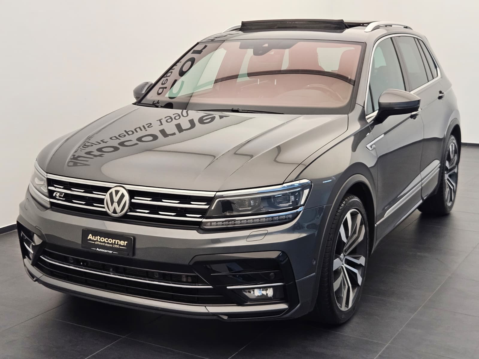 VW Tiguan 2.0TSI Highline 4Motion DSG-image-2