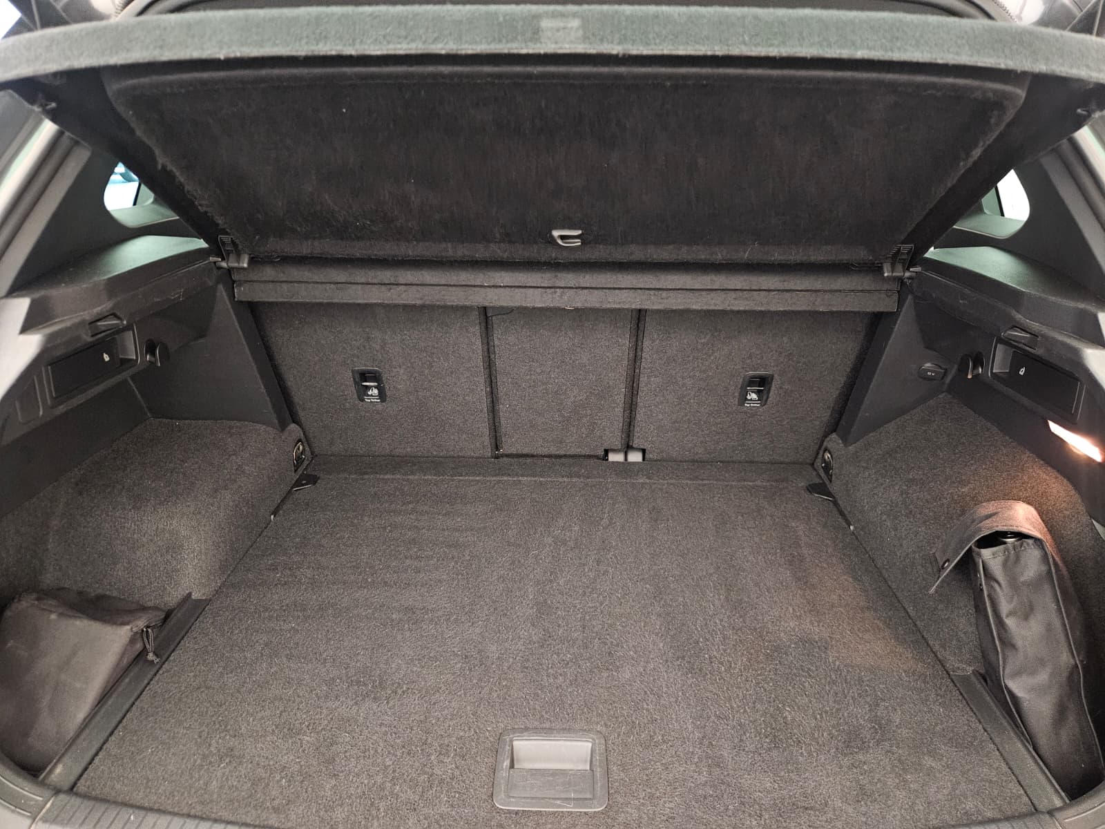 VW Tiguan 2.0TSI Highline 4Motion DSG-image-14