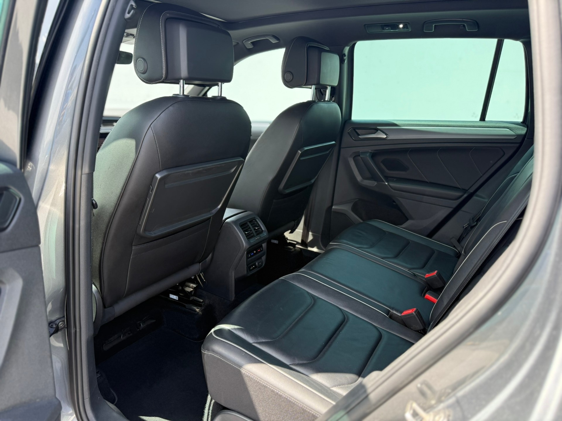 VW Tiguan 2.0TSI Highline 4Motion DSG-image-8