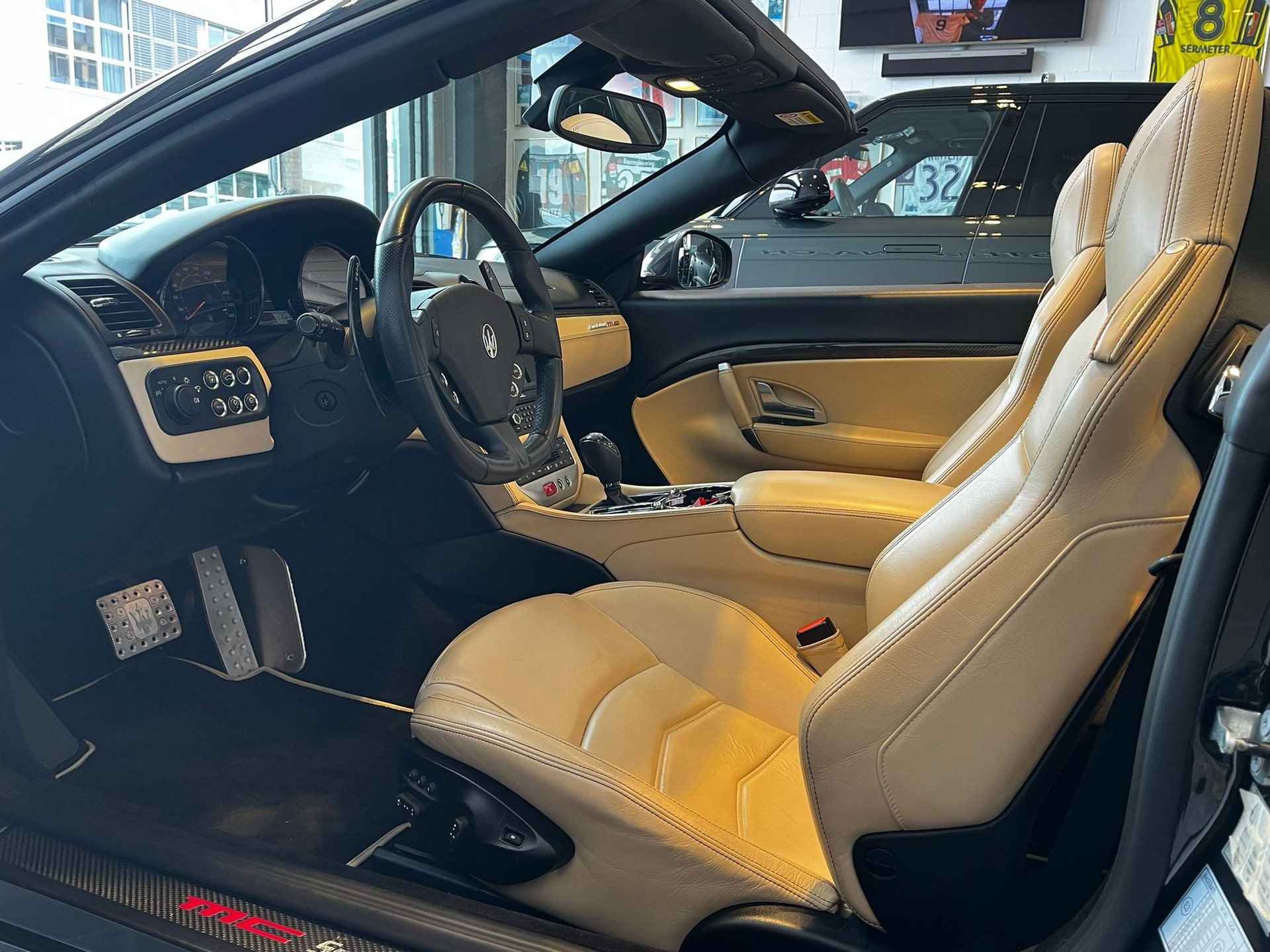 MASERATI GranCabrio MC Automatica-image-20