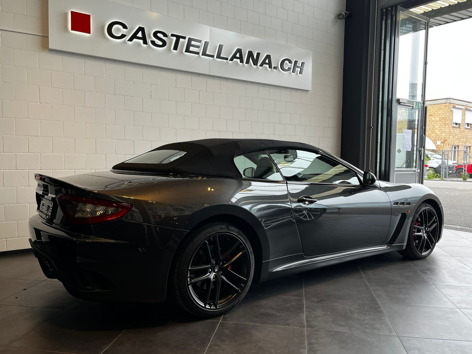 MASERATI GranCabrio MC Automatica-image-8