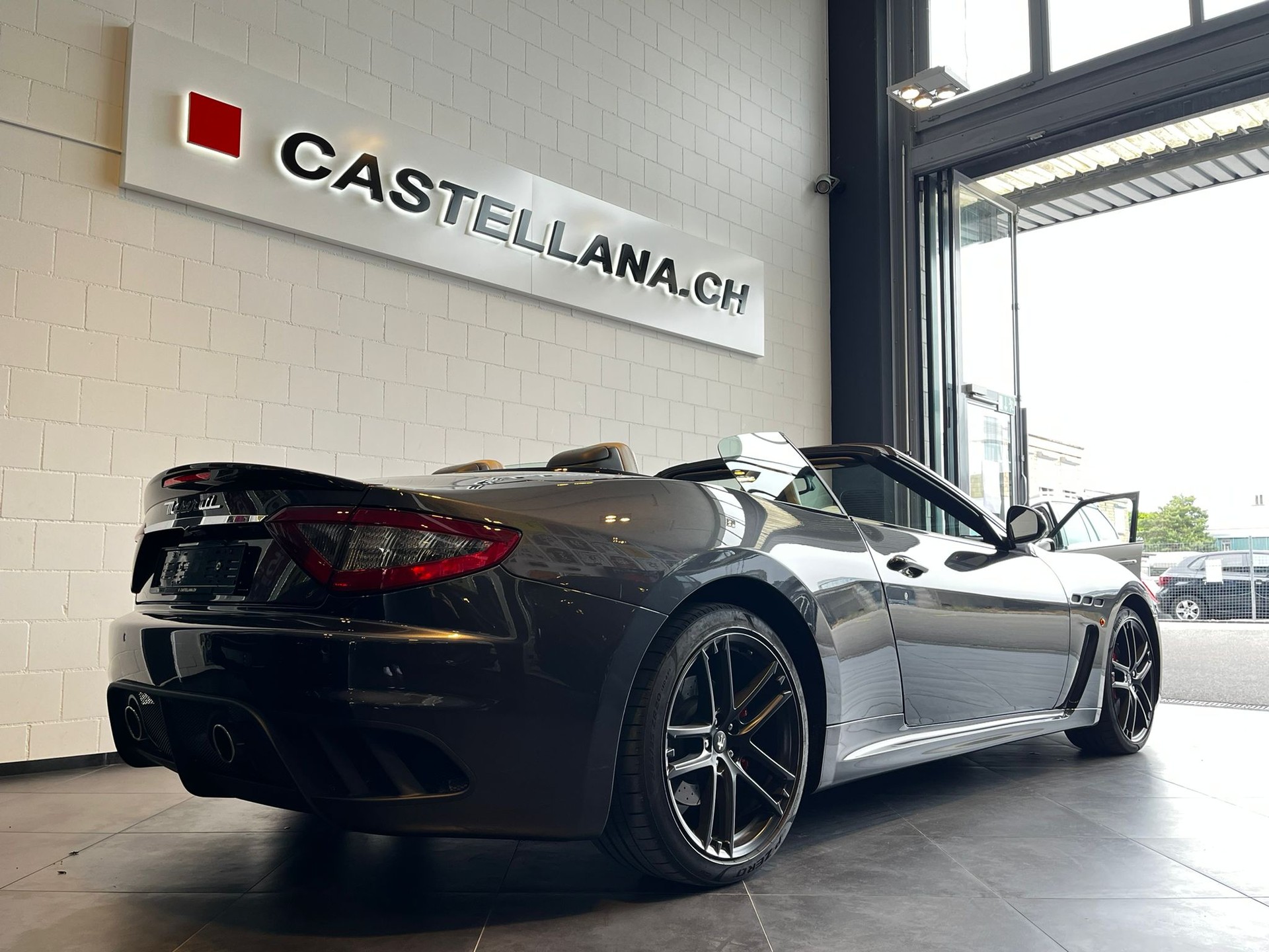 MASERATI GranCabrio MC Automatica-image-9