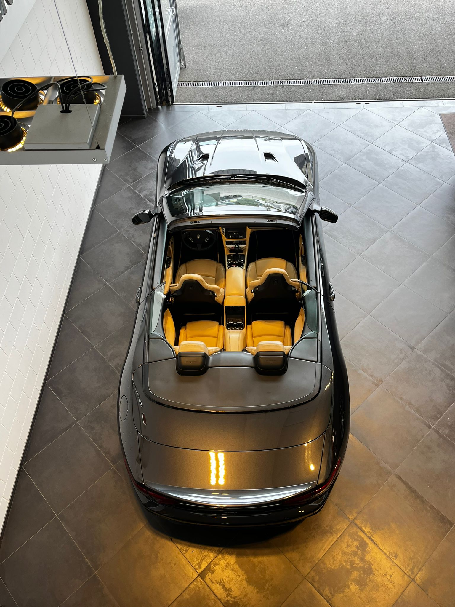 MASERATI GranCabrio MC Automatica-image-15