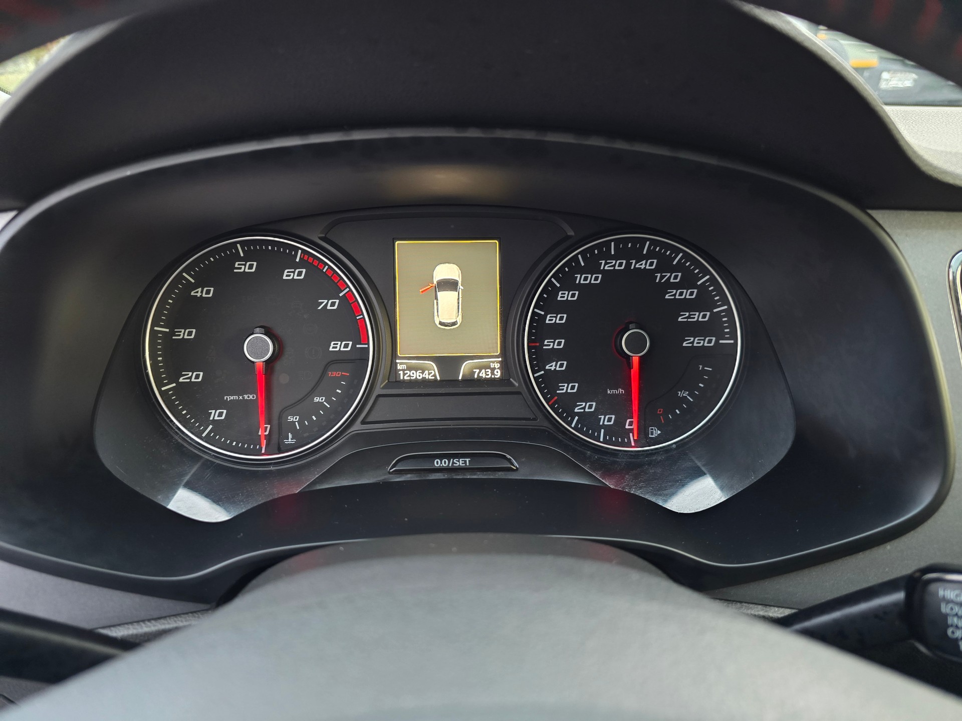 SEAT Leon 1.8 TSI FR DSG-image-19