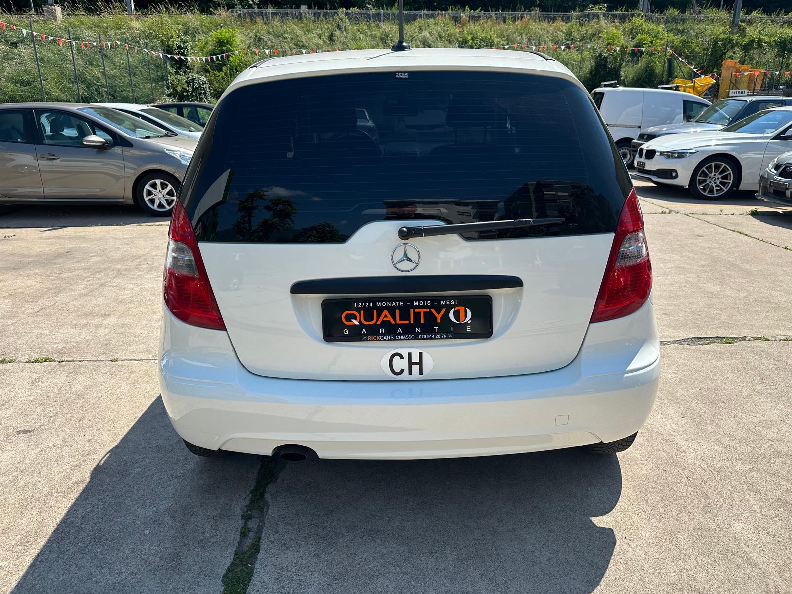 MERCEDES-BENZ A 170 Classic-image-6