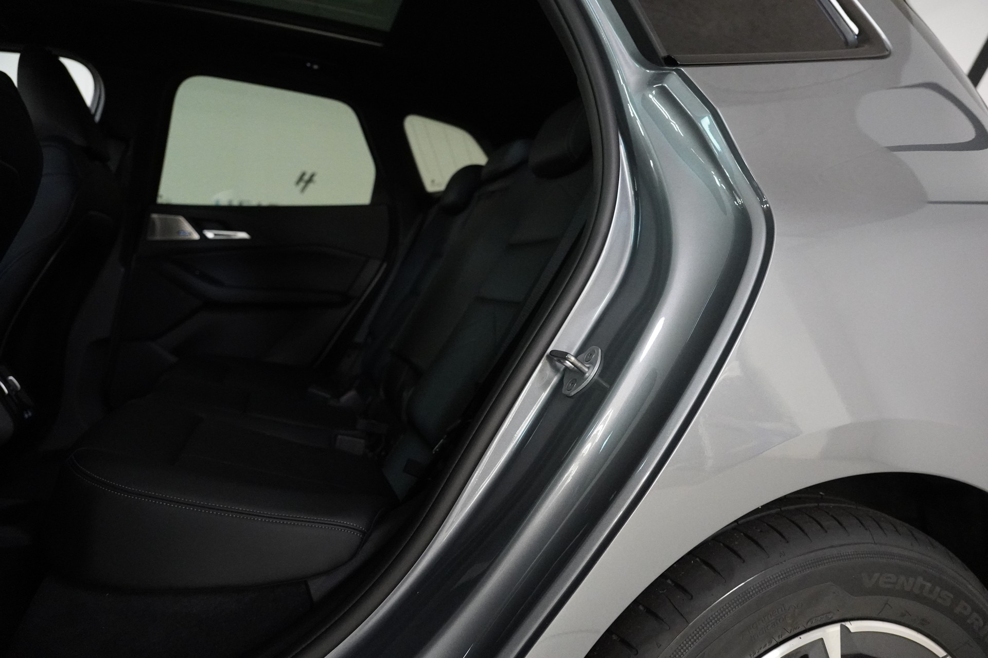 BMW 225e xDrive Active Tourer M Sport-image-13