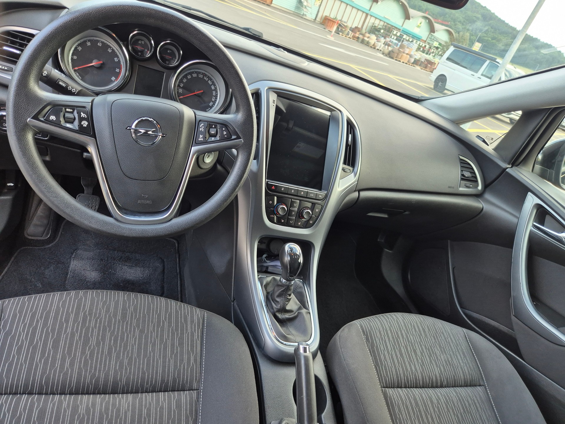 OPEL J-image-4