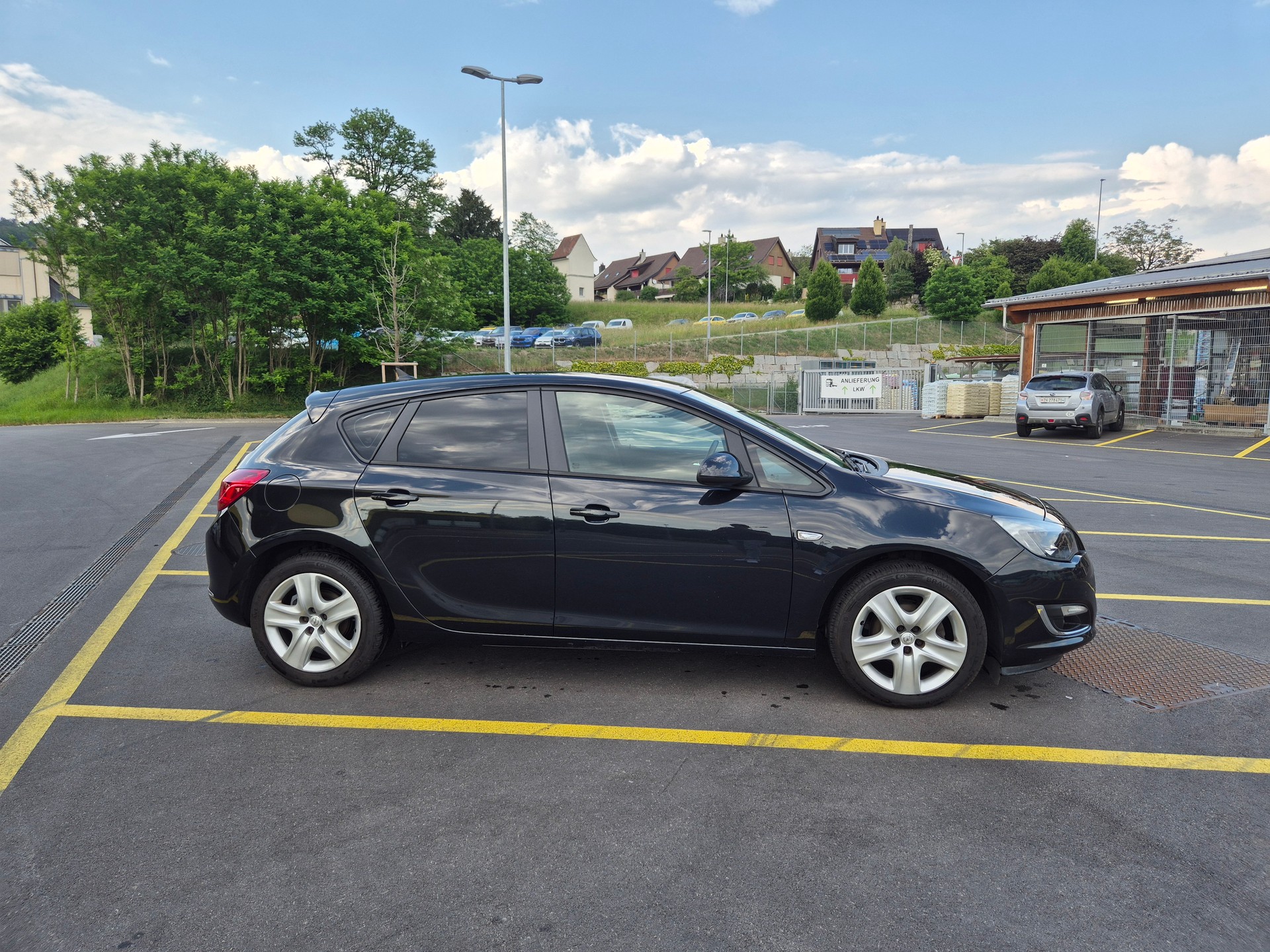 OPEL J-image-1