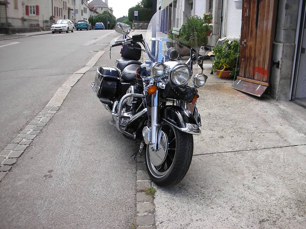 HARLEY-DAVIDSON FLHR Road King-image-2