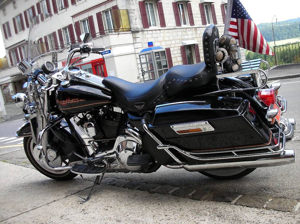 HARLEY-DAVIDSON FLHR Road King-image-3