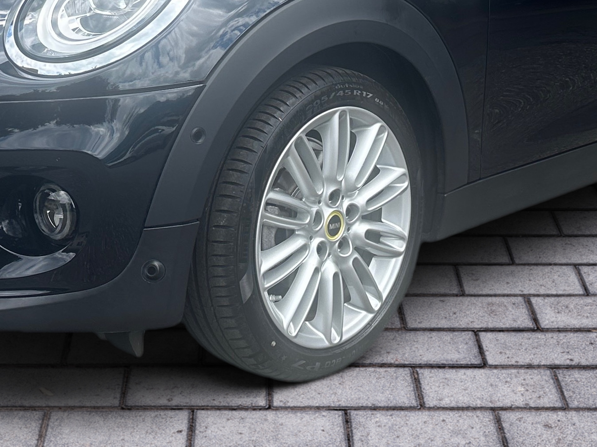 MINI Cooper SE-image-5