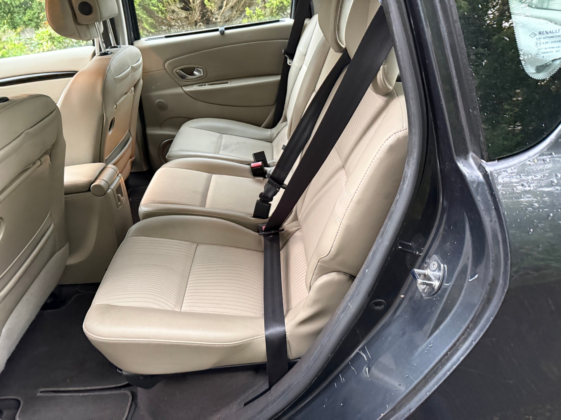 RENAULT Scénic 2.0 16V Dynamique X-Tronic CVT-image-7