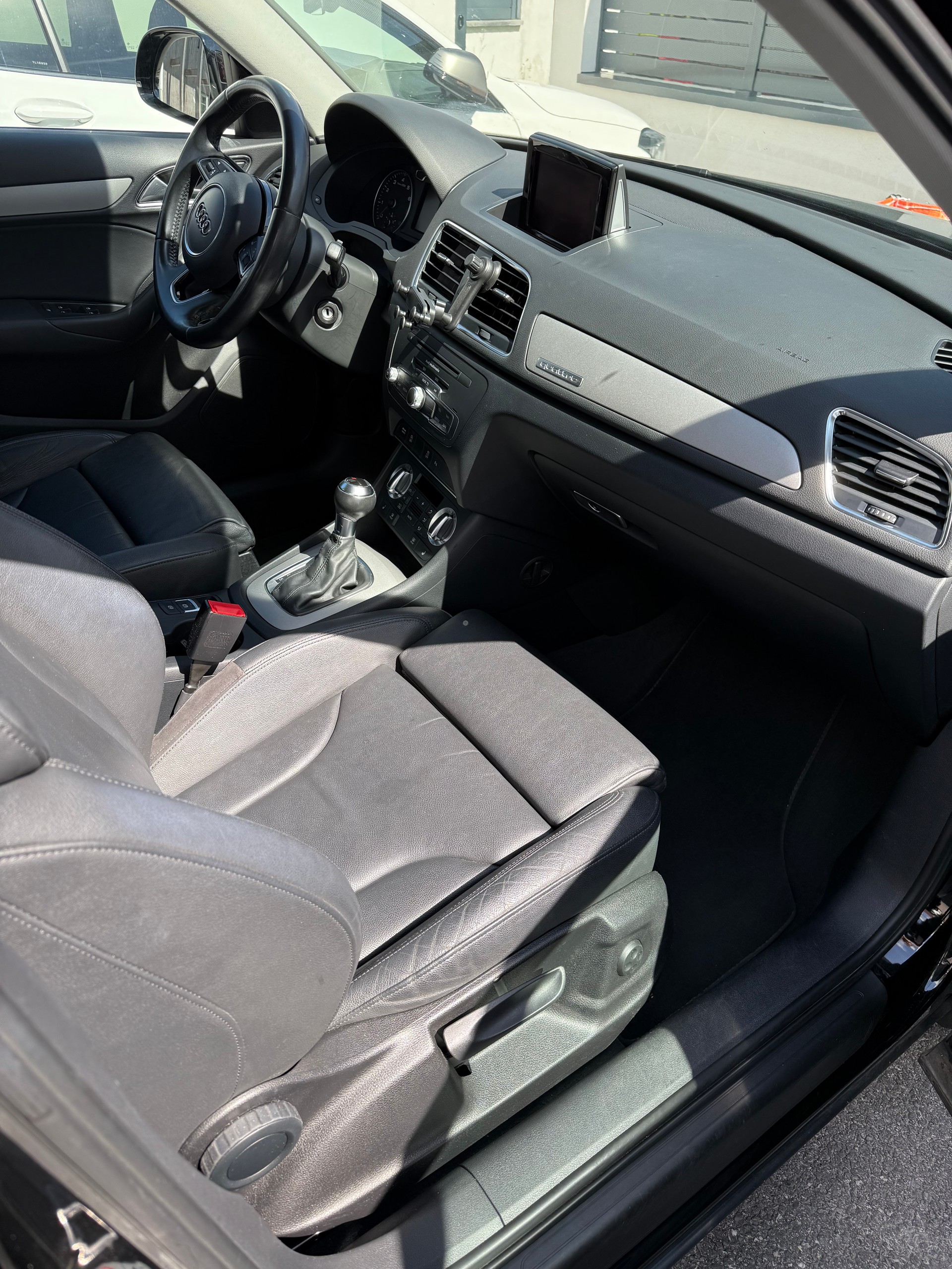 AUDI Q3-image-3
