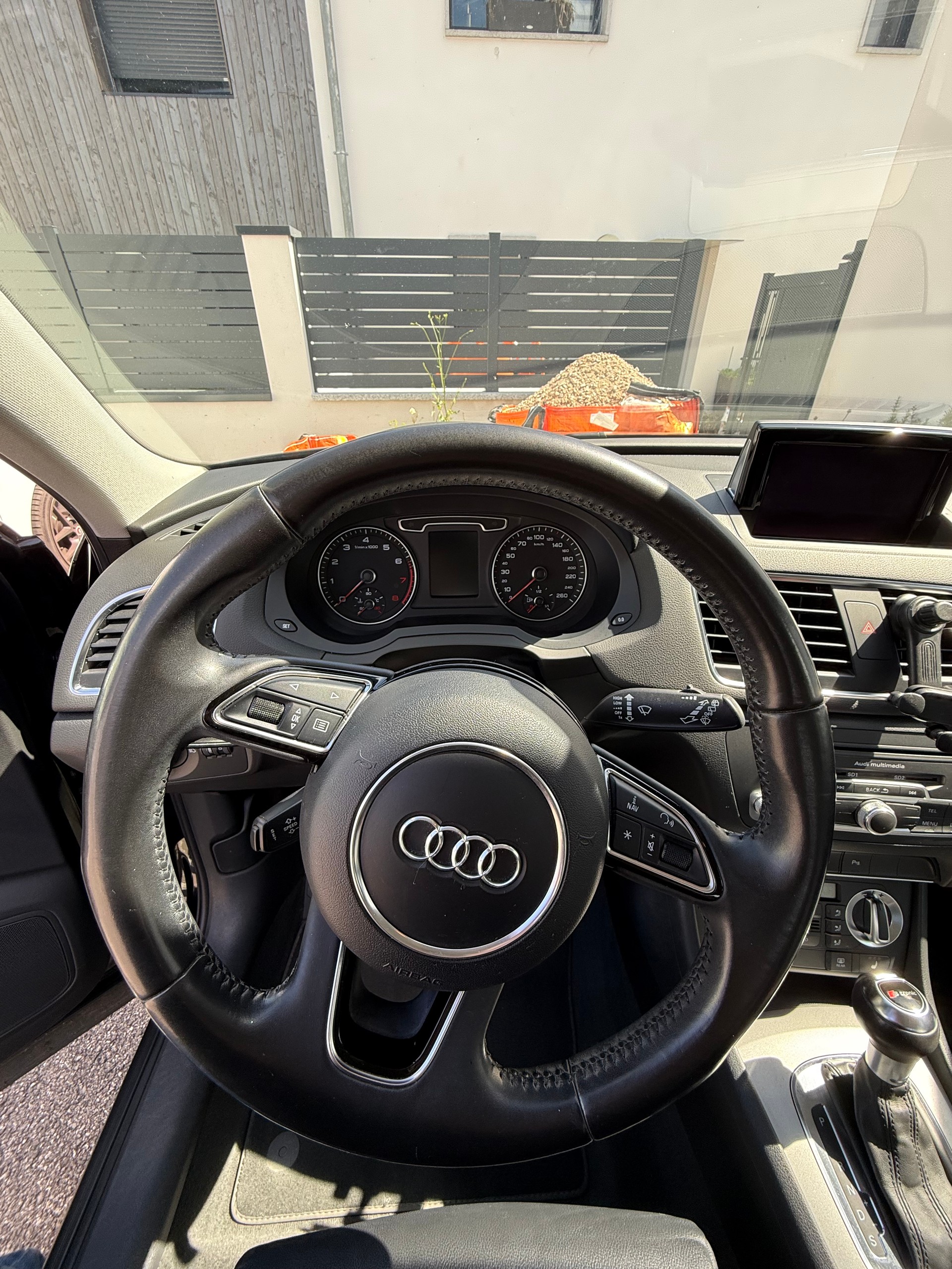 AUDI Q3-image-4