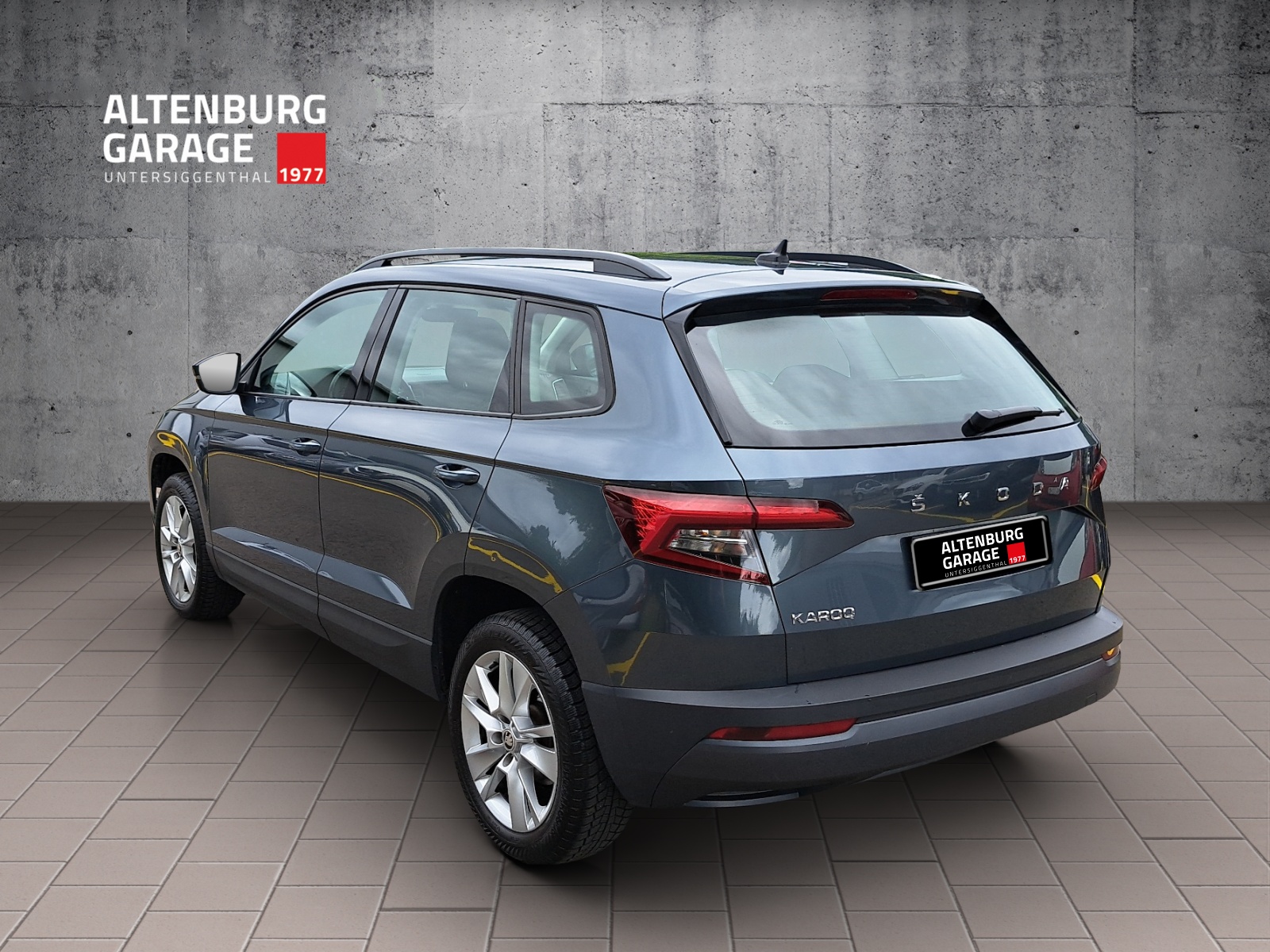 SKODA Karoq 1.5 TSI Ambition DSG-image-2