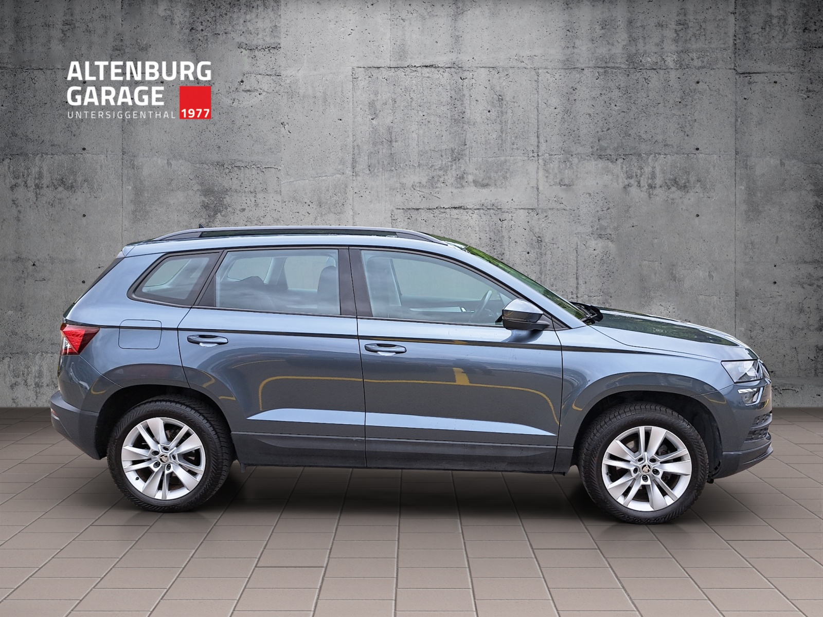 SKODA Karoq 1.5 TSI Ambition DSG-image-5