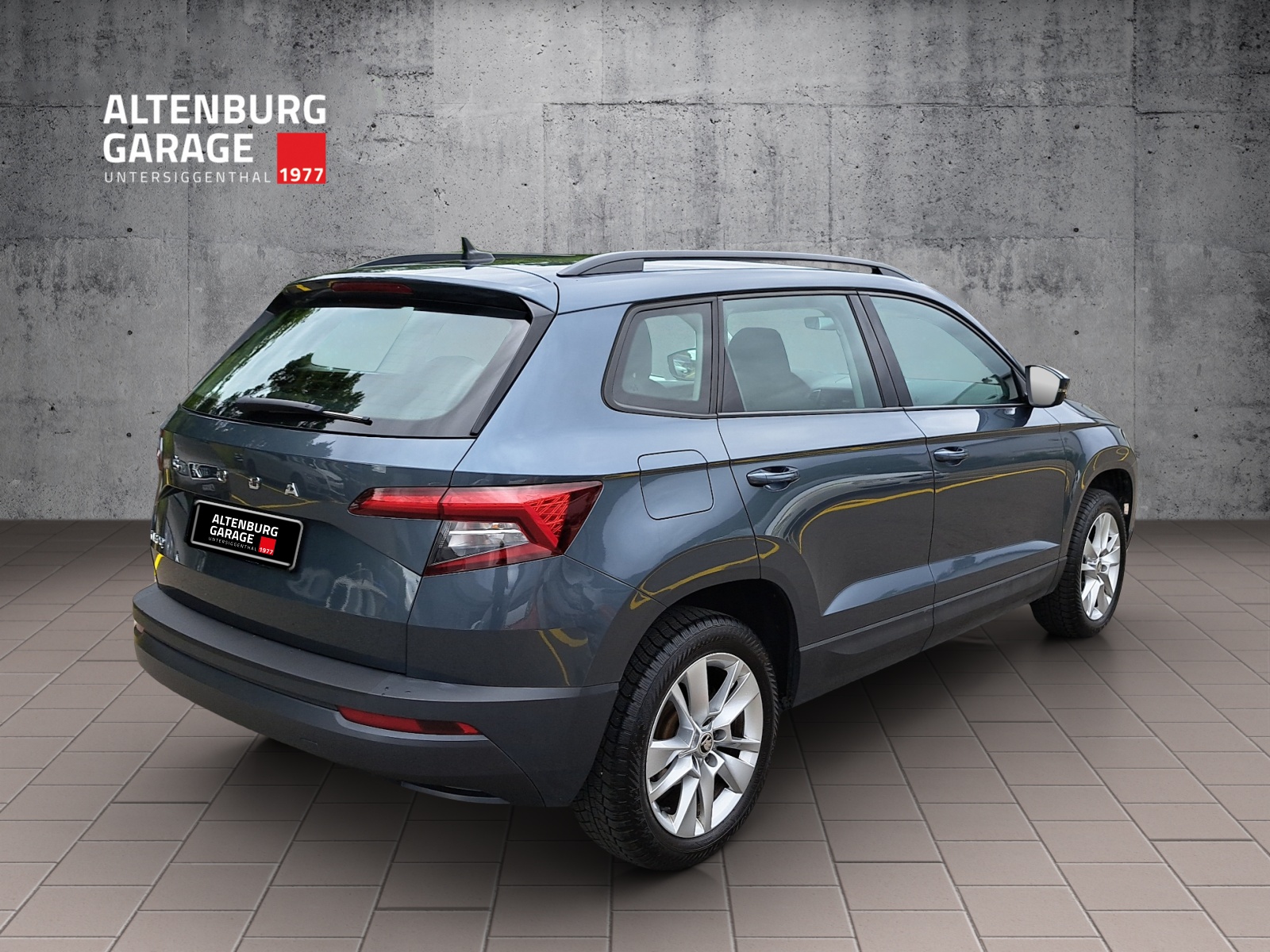 SKODA Karoq 1.5 TSI Ambition DSG-image-4