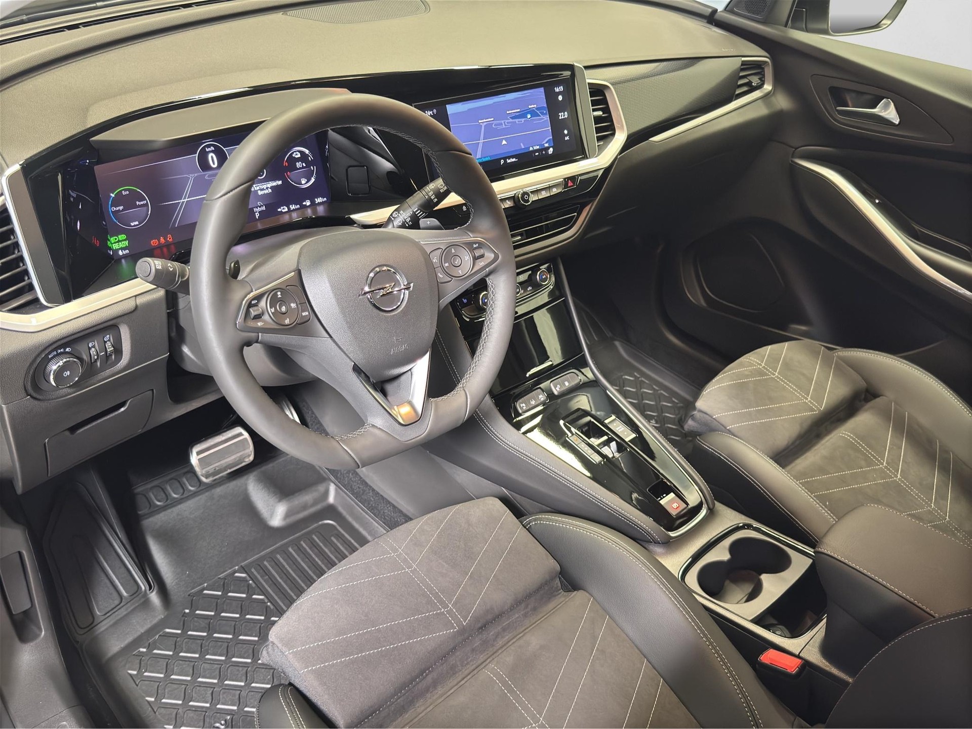 OPEL Grandland 1.6 T PHEV GS Line-image-7