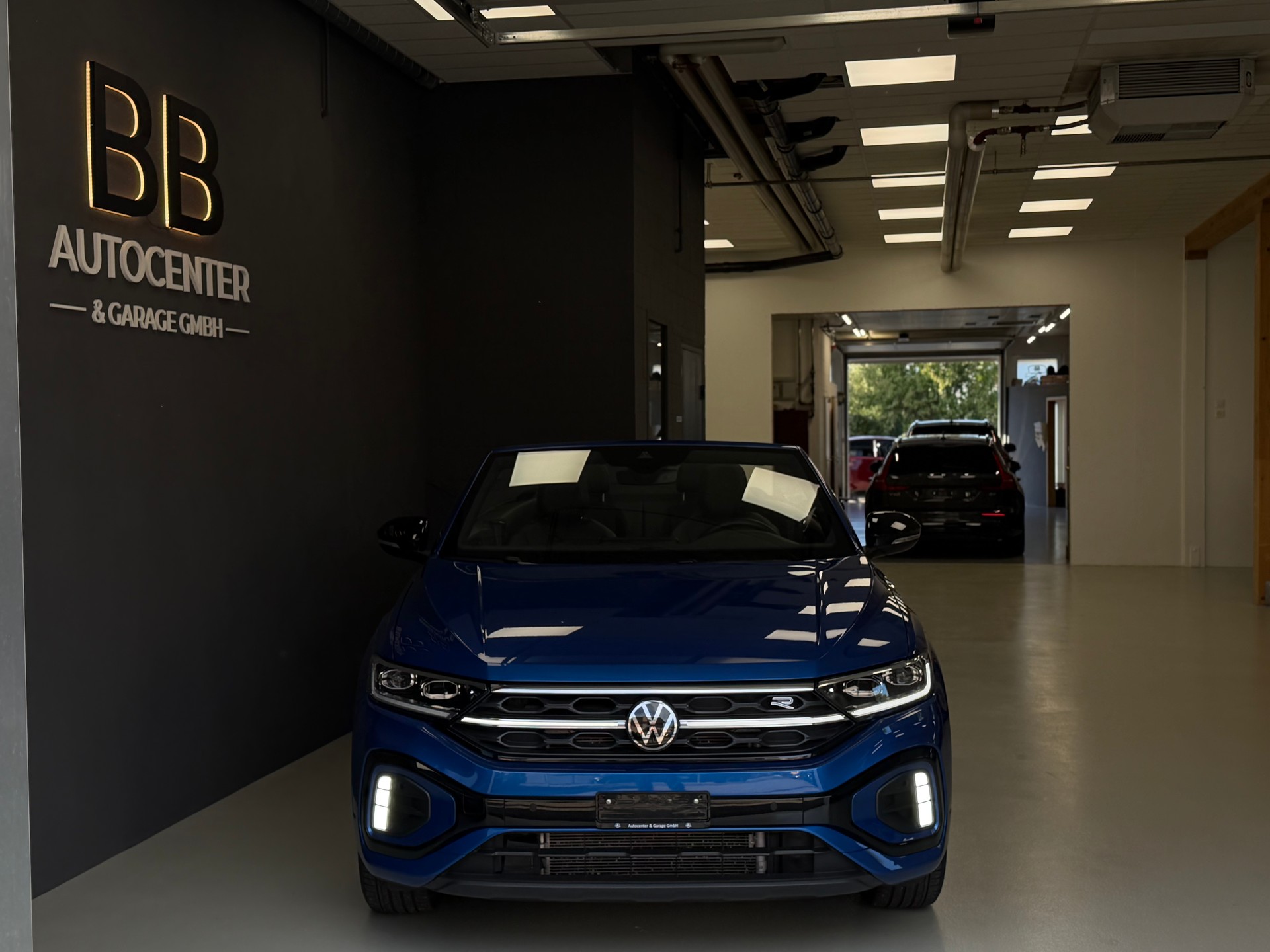 VW T-Roc Cabriolet 1.5 TSI EVO R-Line DSG °° Design Paket "Black Style°°-image-11