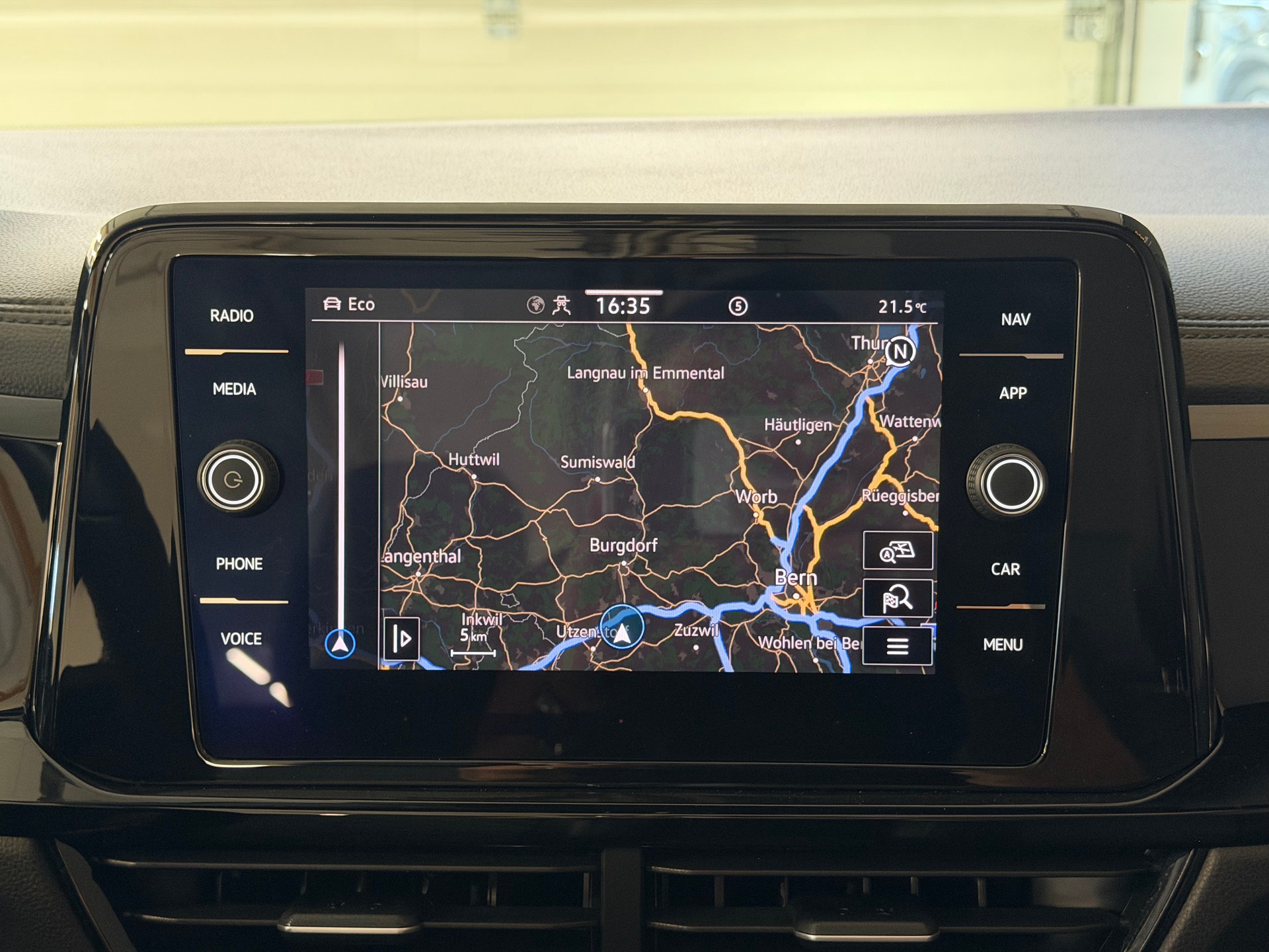 VW T-Roc Cabriolet 1.5 TSI EVO R-Line DSG °° Design Paket "Black Style°°-image-18