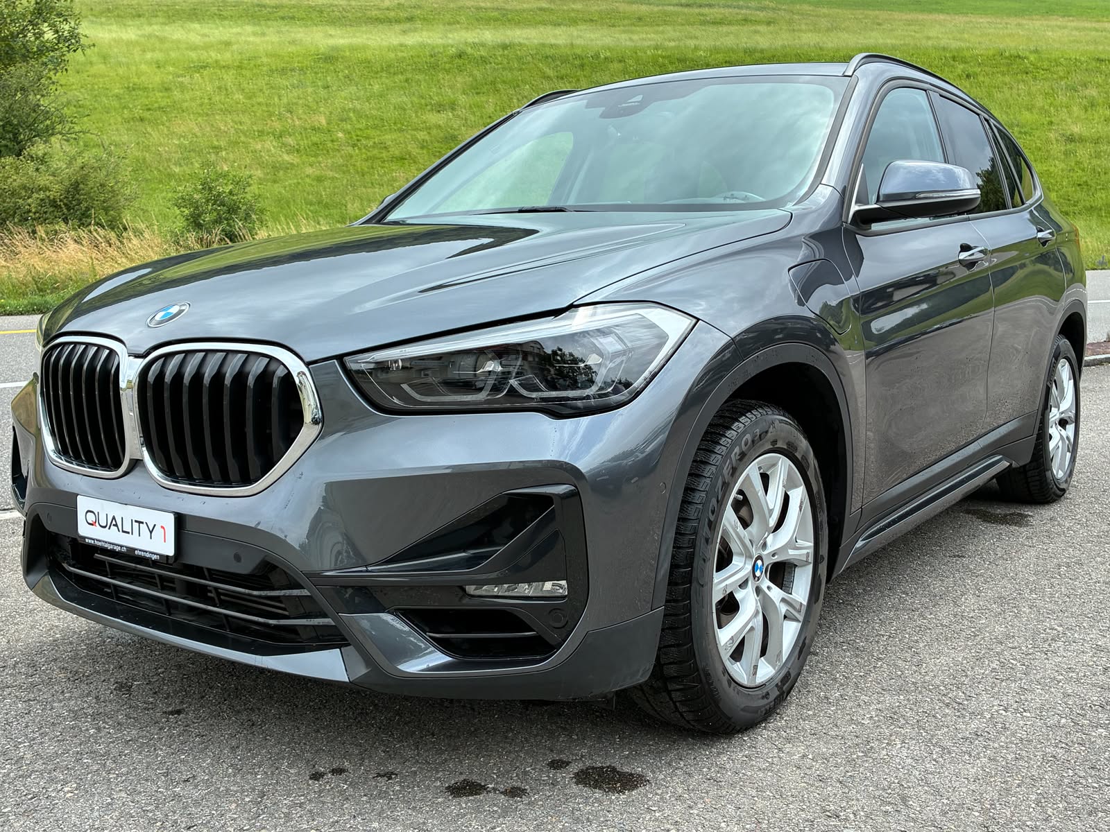 BMW X1 xDrive 25e Sport Line Steptronic-image-0
