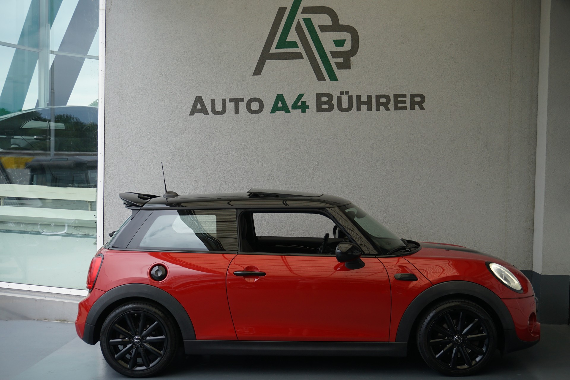 MINI Cooper S-image-4