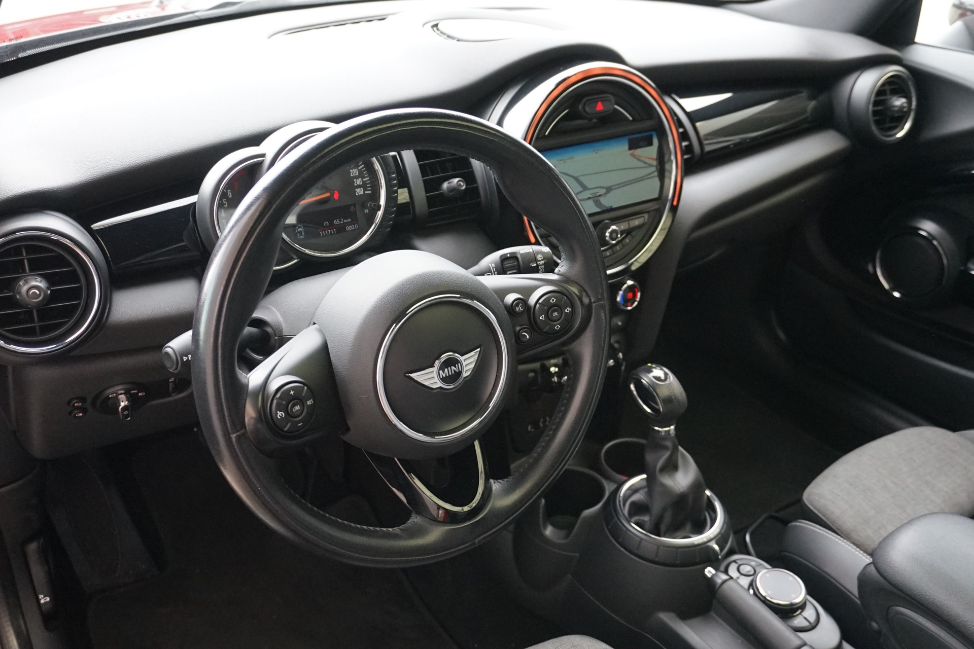 MINI Cooper S-image-15
