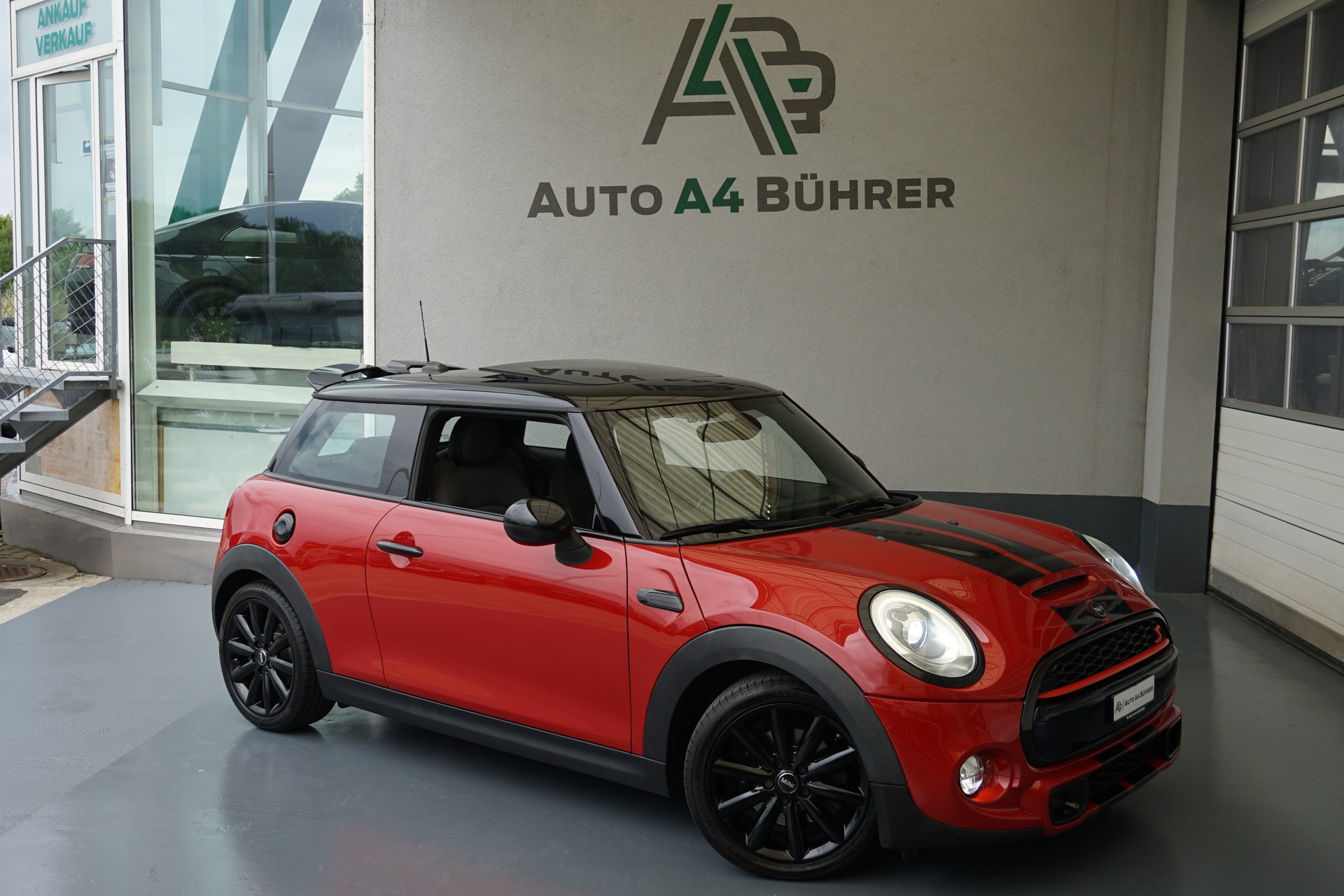 MINI Cooper S-image-1