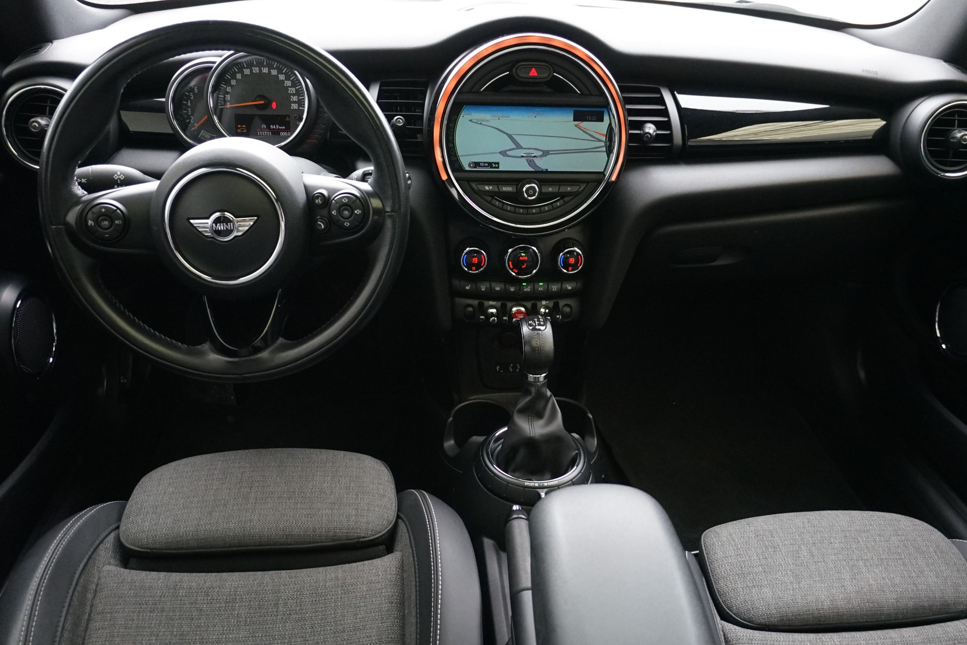 MINI Cooper S-image-12