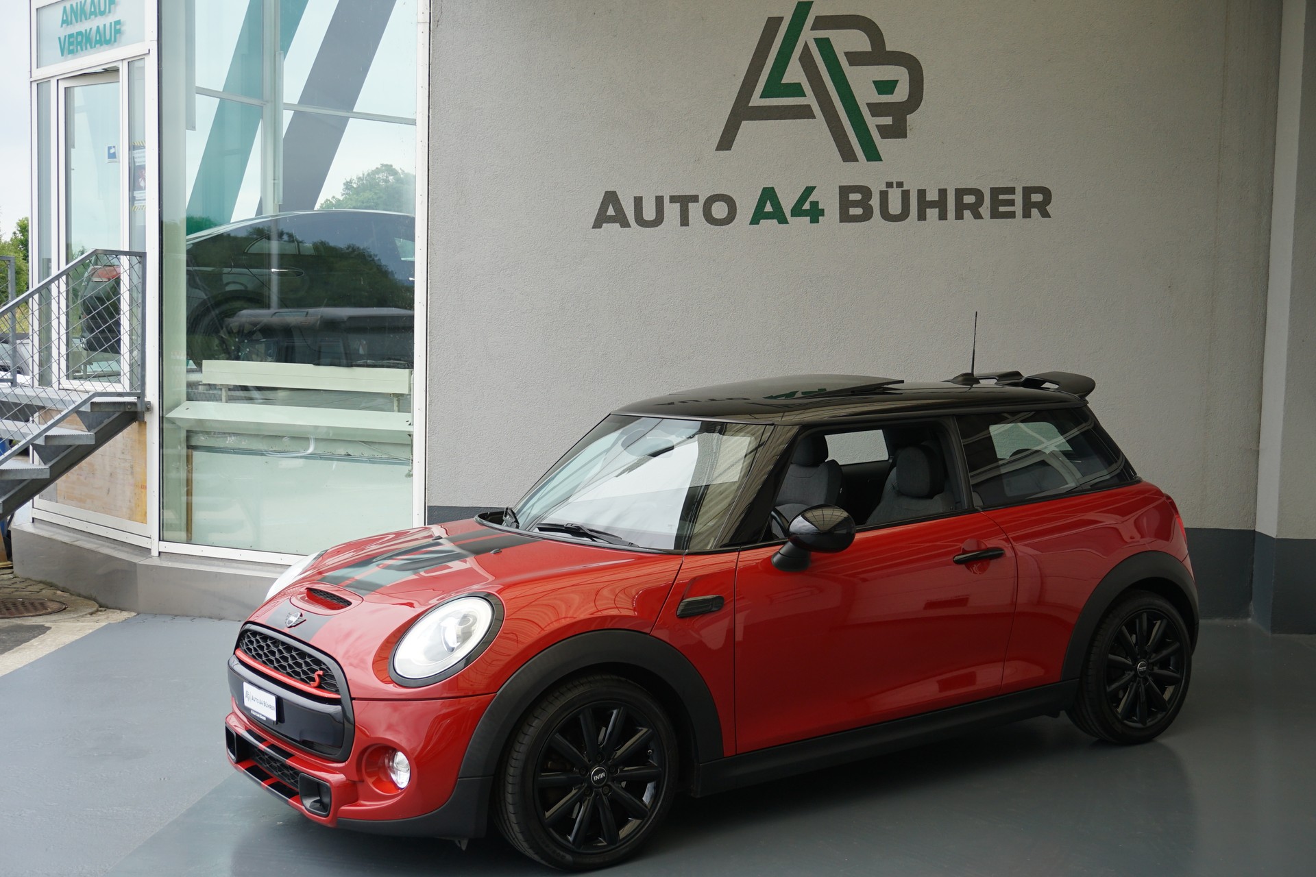 MINI Cooper S-image-3
