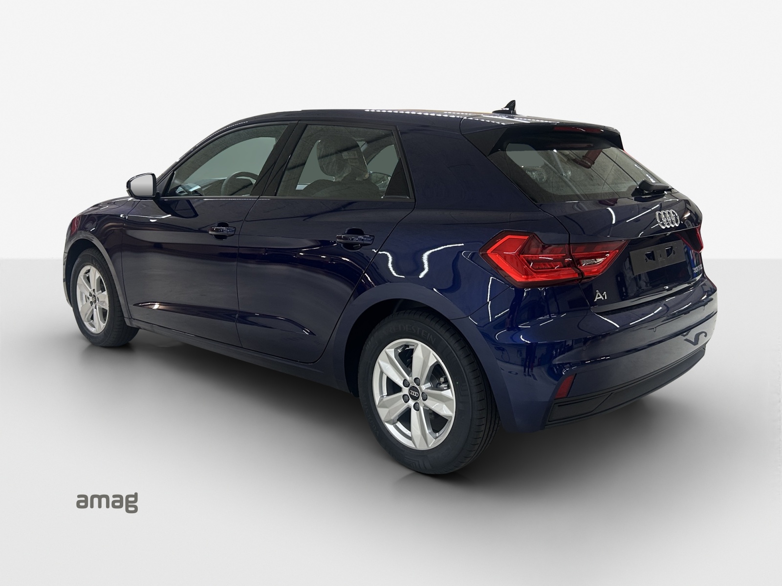 AUDI A1 Sportback 30 TFSI Attraction S-tronic-image-2