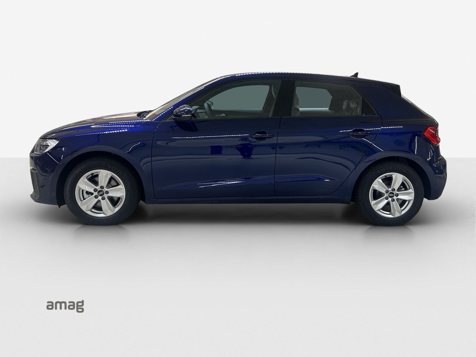 AUDI A1 Sportback 30 TFSI Attraction S-tronic-image-1