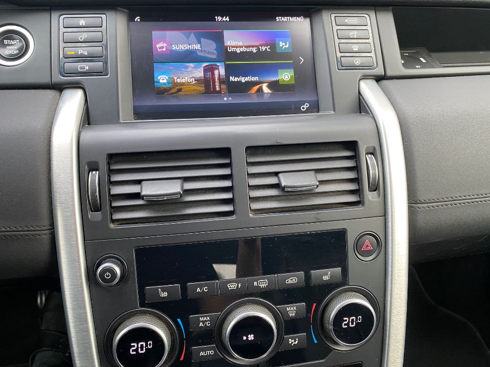 LAND ROVER Discovery Sport 2.0 TD4 Advantage AT9-image-8