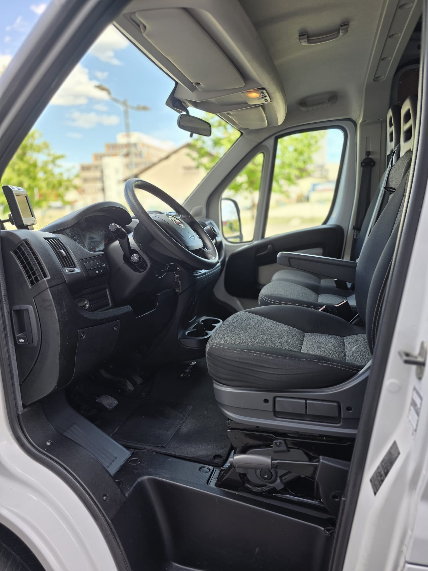 FIAT Ducato 33 2.3 MJ-image-9