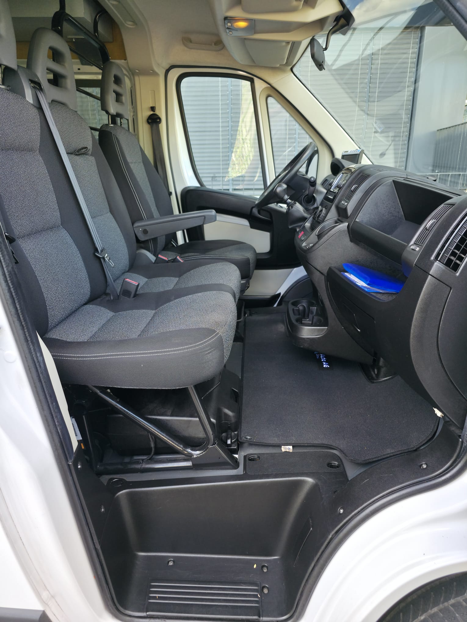 FIAT Ducato 33 2.3 MJ-image-10