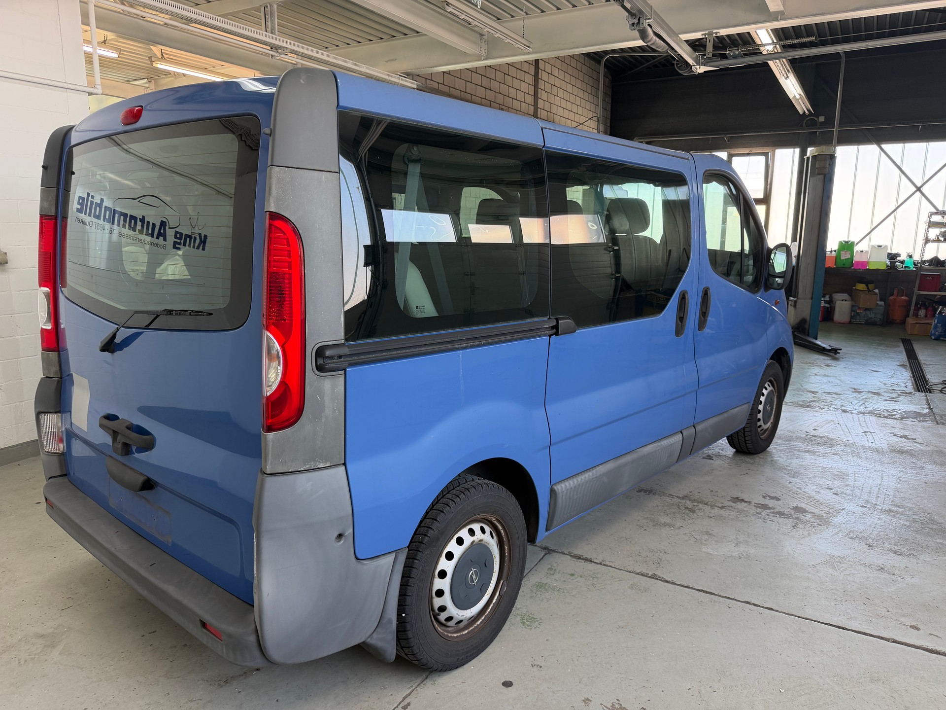OPEL Vivaro 2.5 CDTI 2.7t L1H1 | Ab MFK 02.2024 | Zahnriemen ers. | Klima | 9-Plätzer-image-6