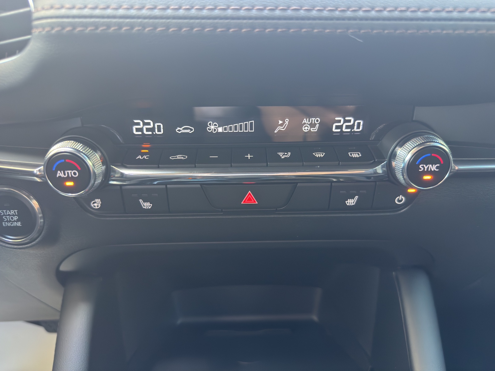 MAZDA 3 Hatchback SKYACTIV-G M Hybrid 140 Exclusive Line Automat-image-15