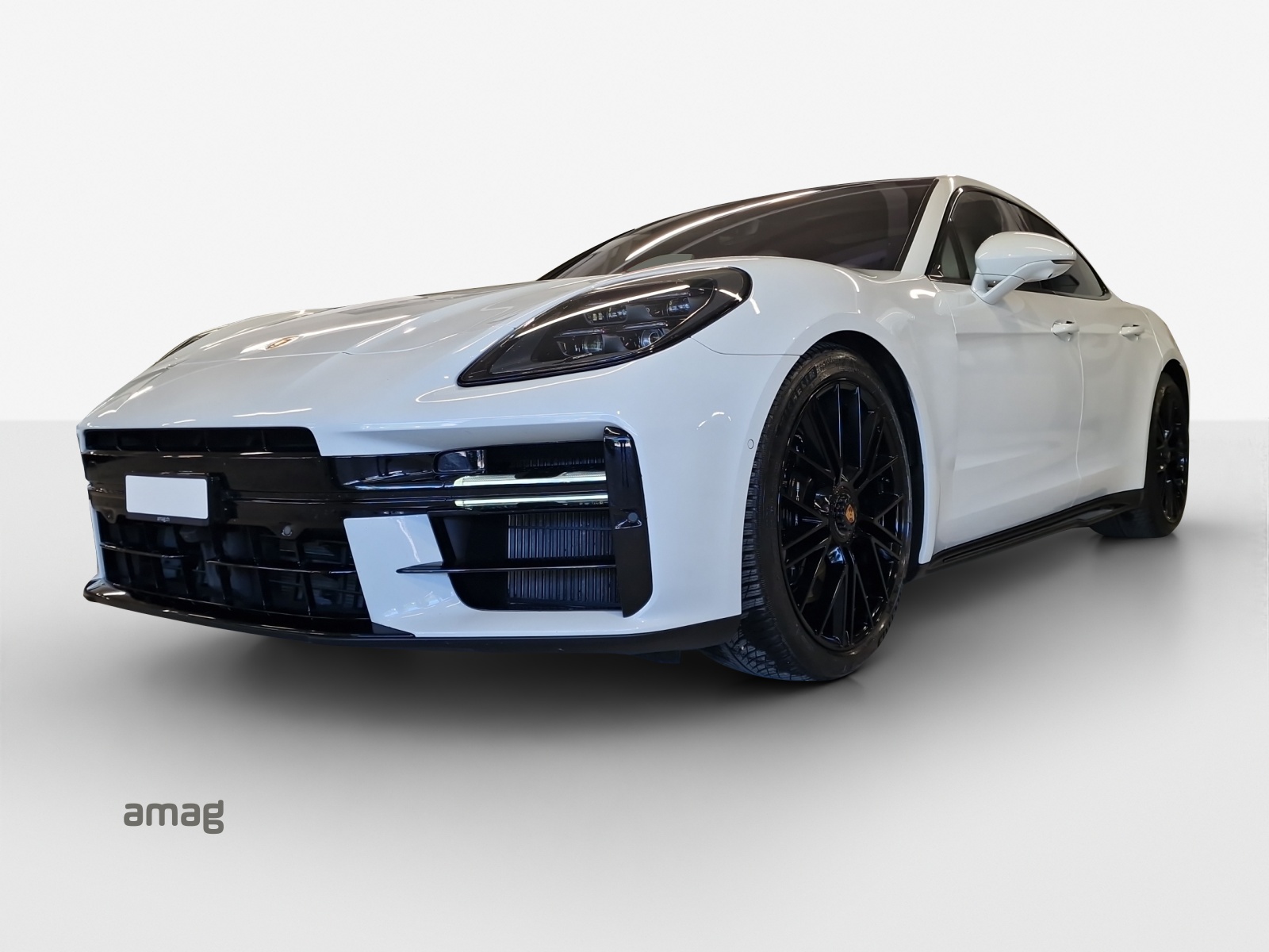 PORSCHE Panamera GTS PDK-image-16