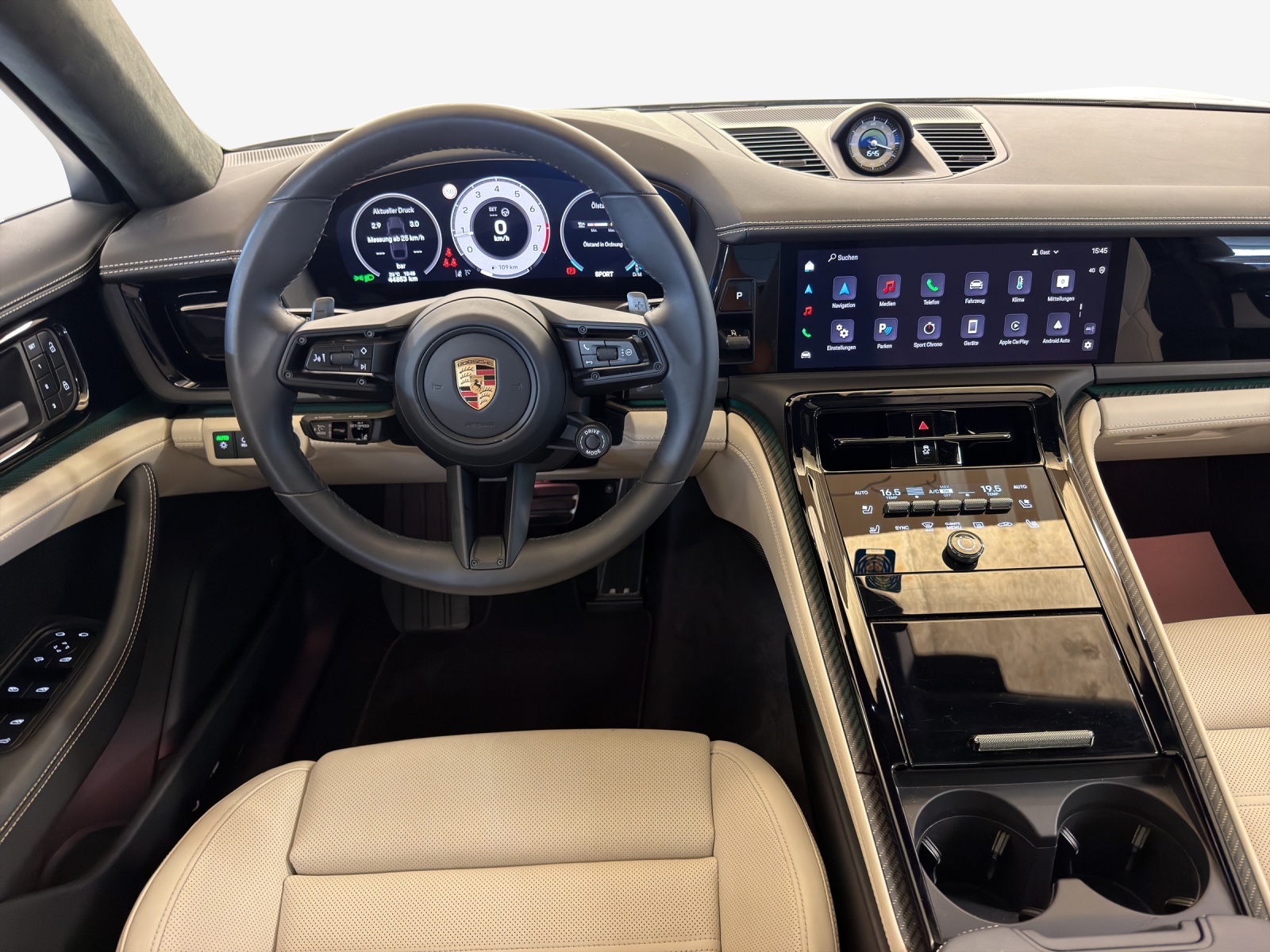 PORSCHE Panamera GTS PDK-image-31