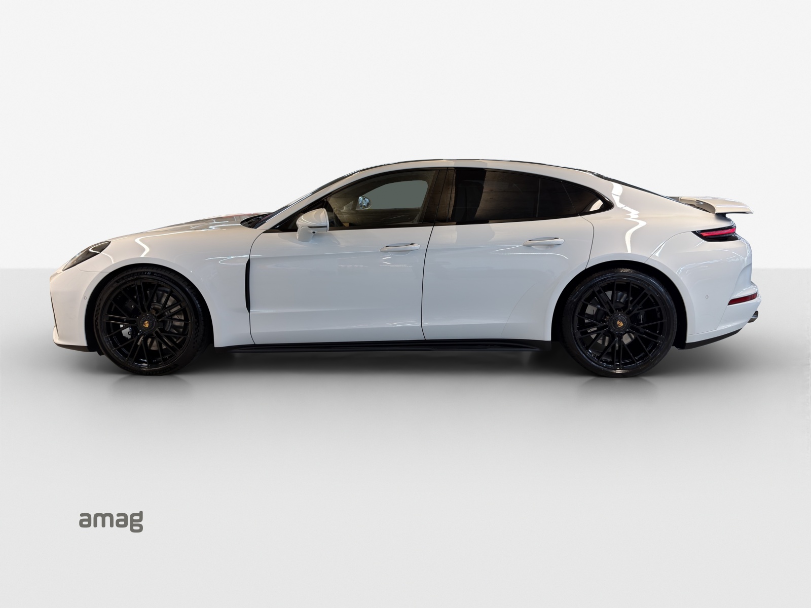 PORSCHE Panamera GTS PDK-image-24