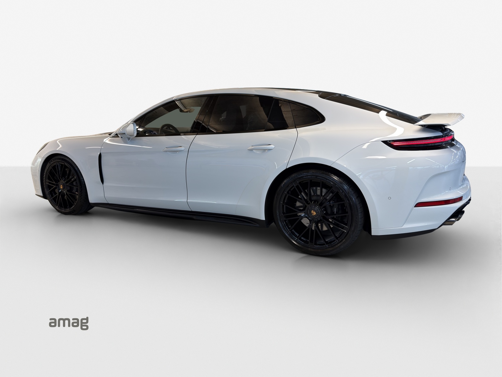 PORSCHE Panamera GTS PDK-image-25