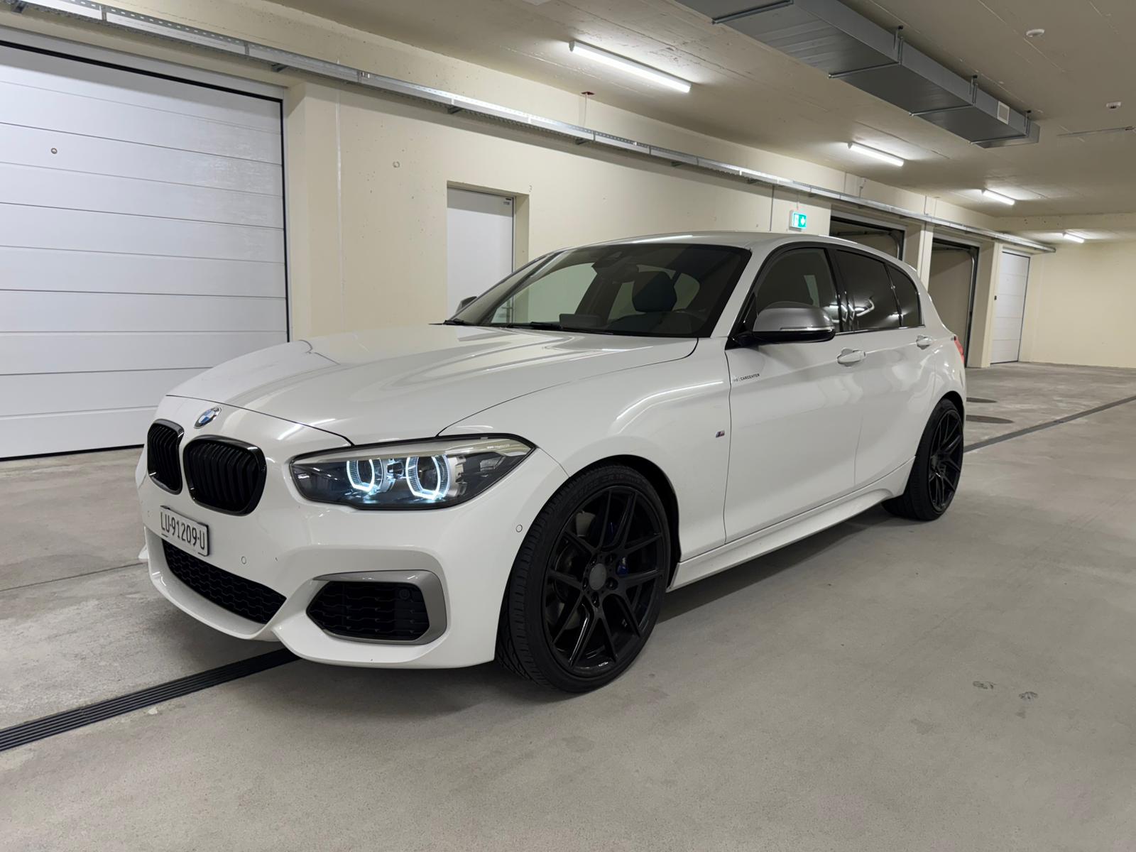 BMW M140i xDrive Steptronic-image-1