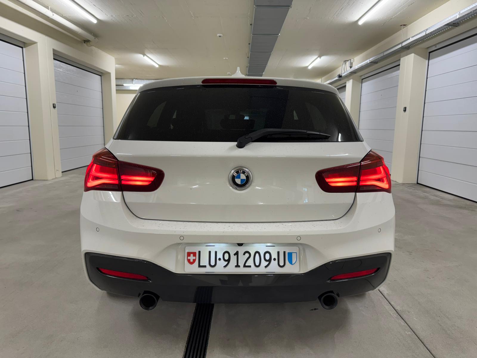 BMW M140i xDrive Steptronic-image-5