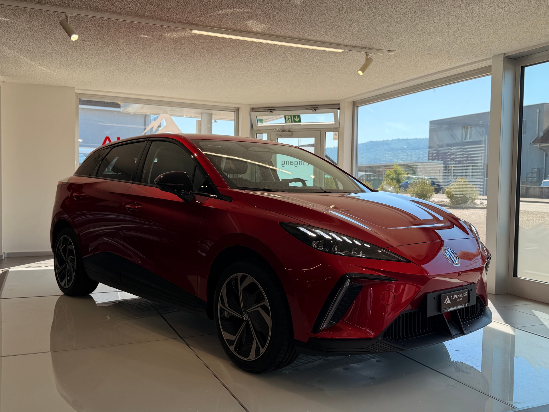 MG 4 EV 64kWh Premium-image-1